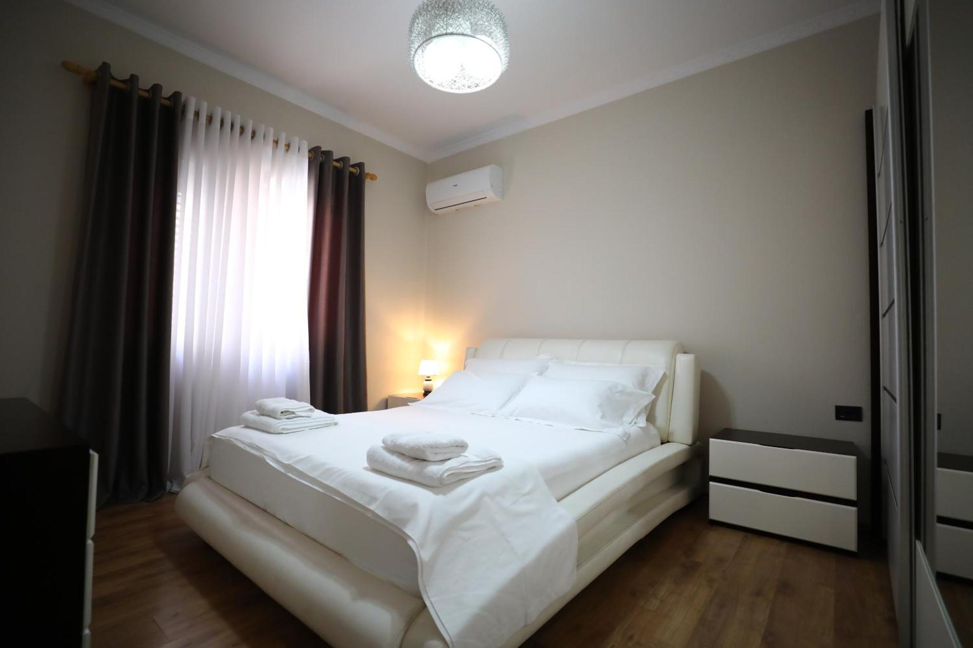 Tirana Sunny Bliss Villa ภายนอก รูปภาพ