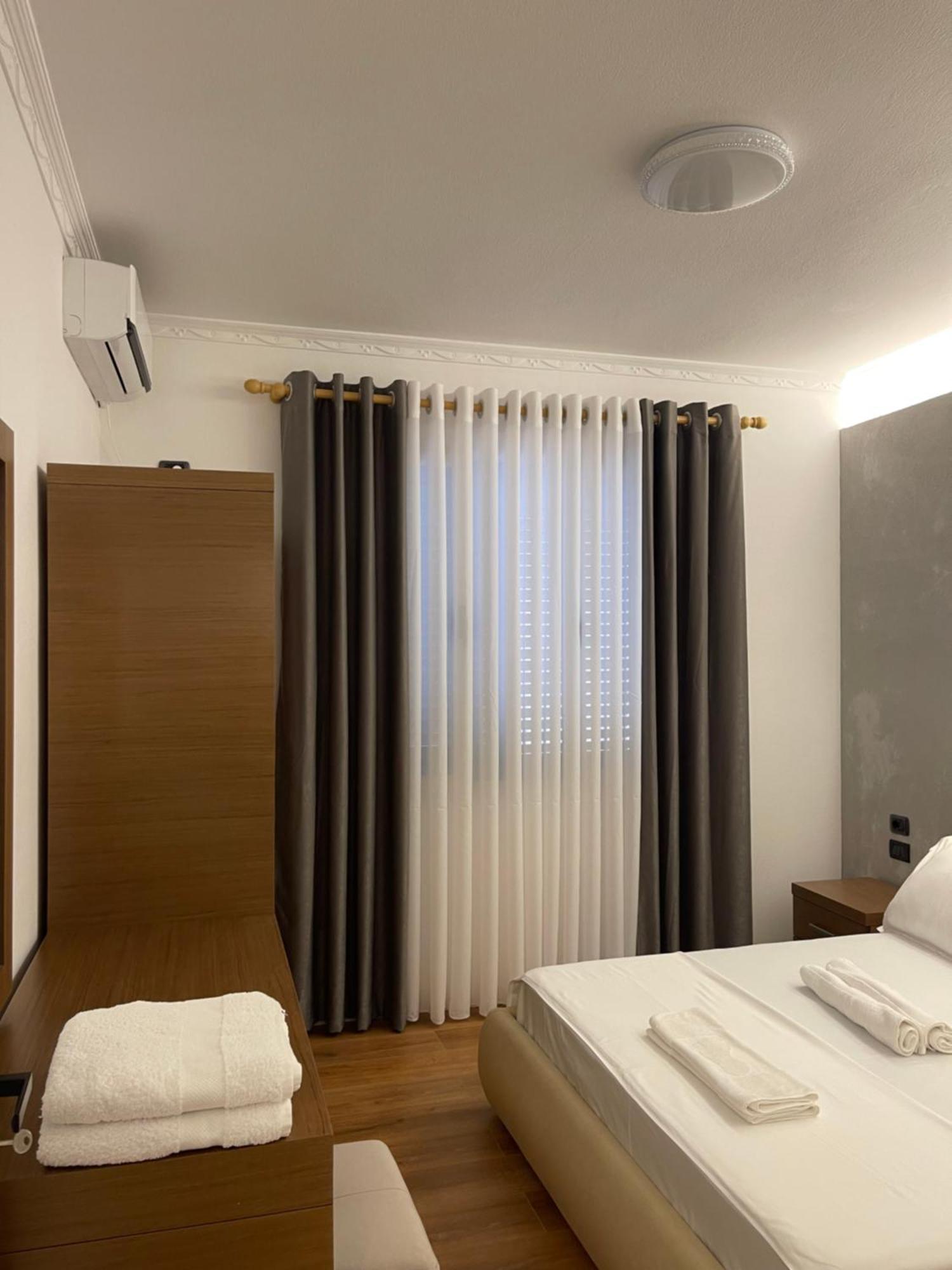 Tirana Sunny Bliss Villa ภายนอก รูปภาพ