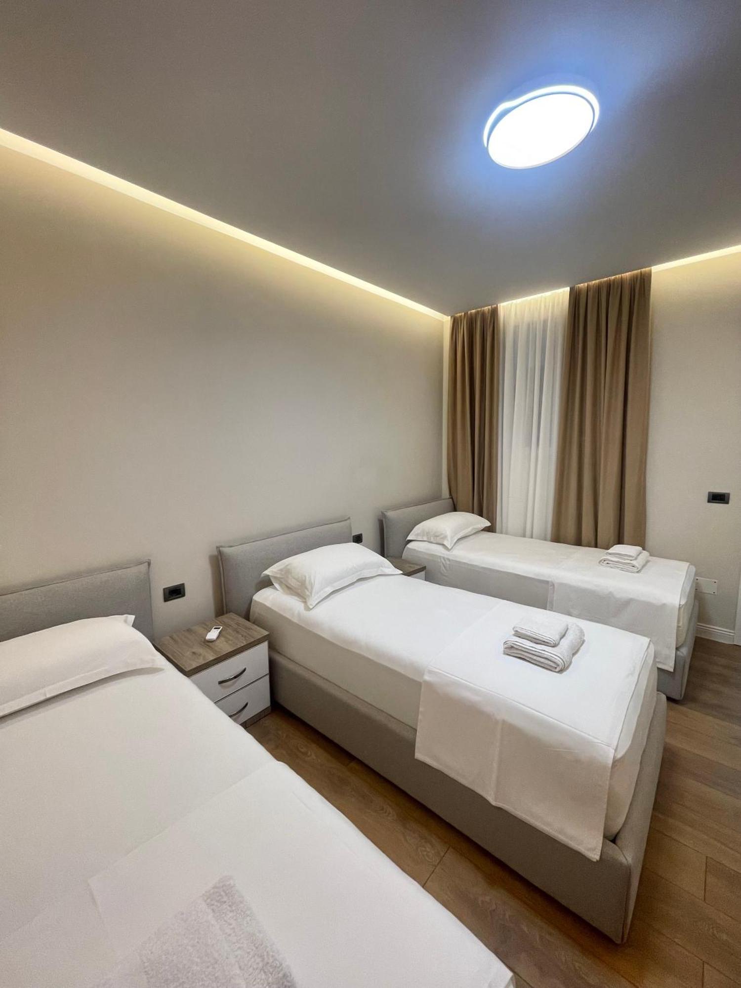 Tirana Sunny Bliss Villa ภายนอก รูปภาพ