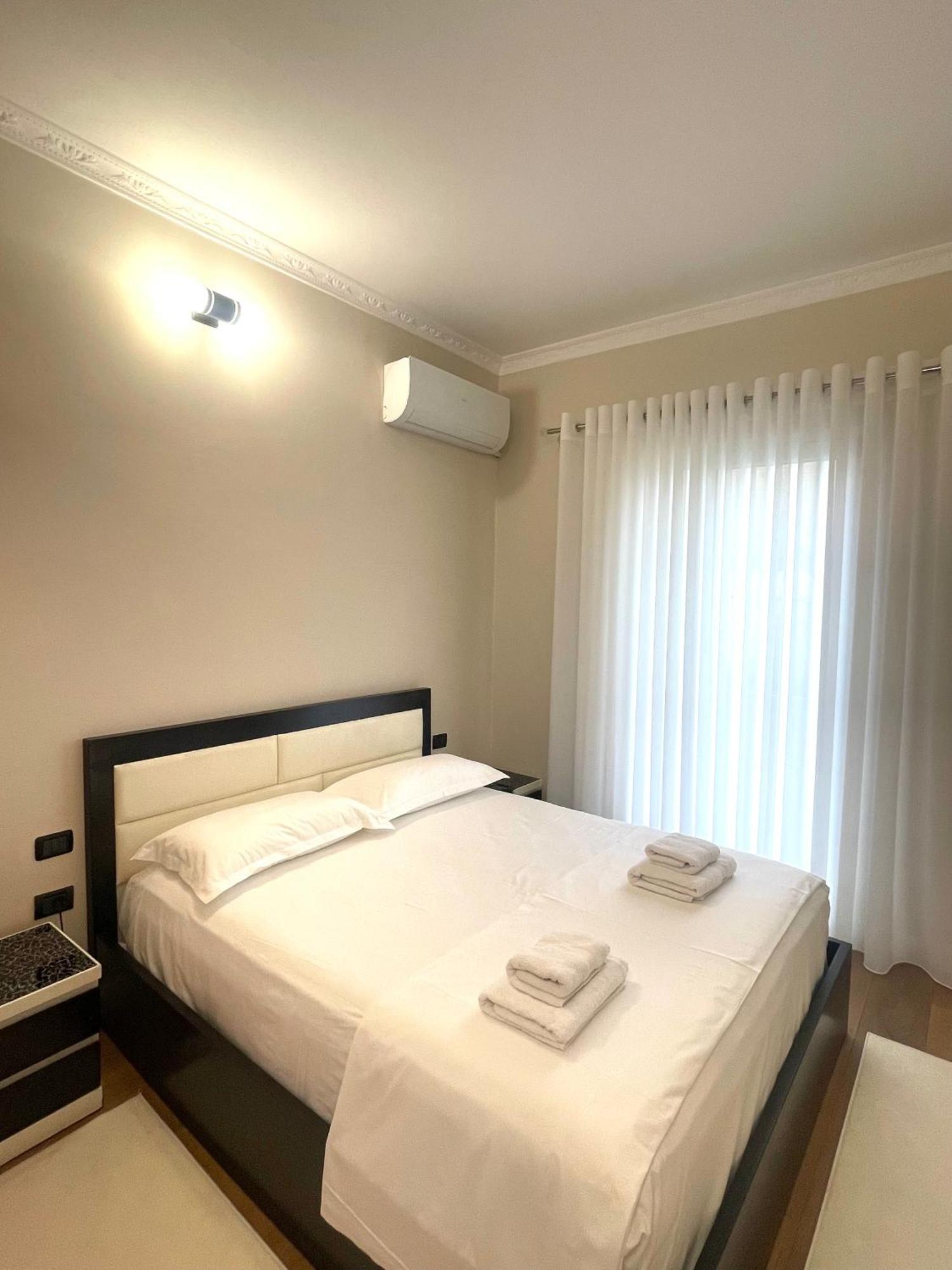 Tirana Sunny Bliss Villa ภายนอก รูปภาพ